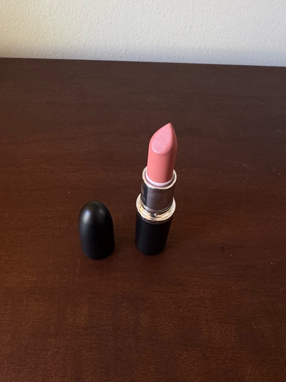 MAC VELVET TEDDY LIPSTICK